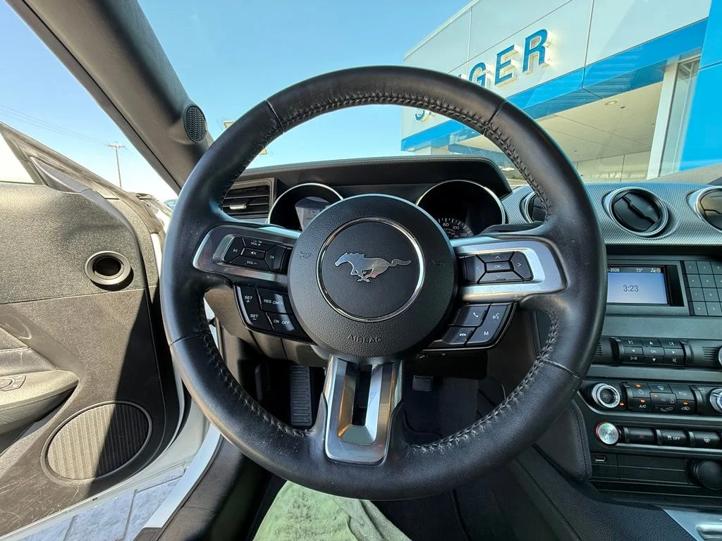 Used 2022 White Ford GT image 18