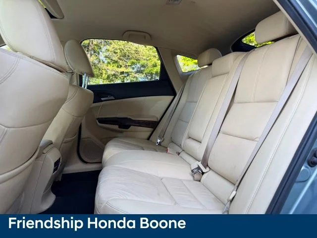 Used 2010  Honda EX-L image 29