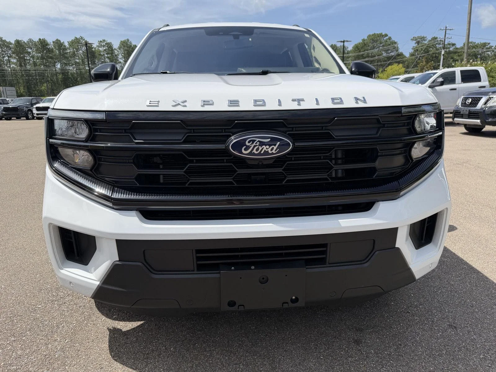 Used 2025 Oxford White Ford Active image 25