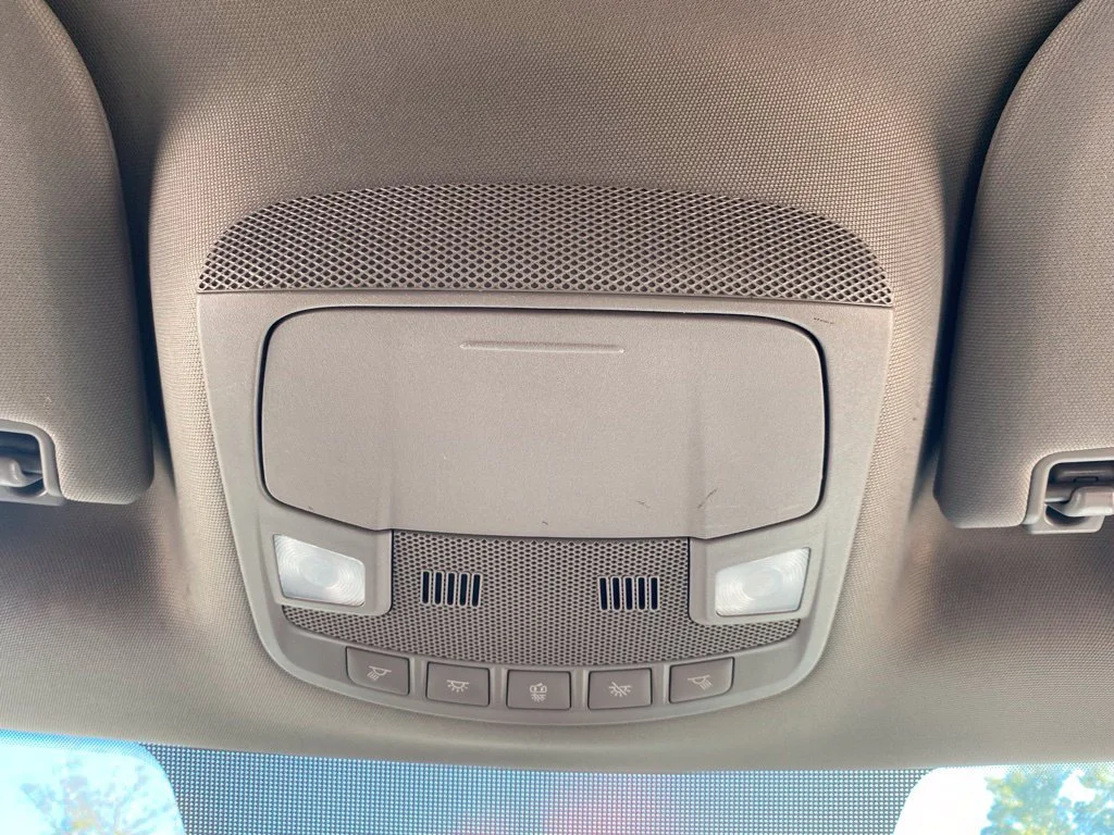 Used 2018 Gray Ford XLT image 19