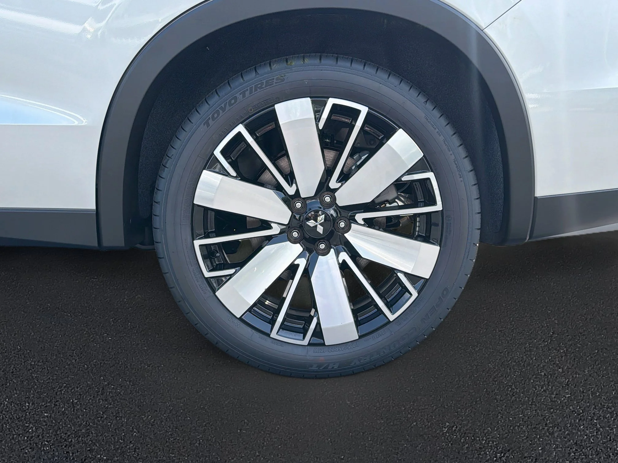 New 2026 Alloy Silver Metallic Mitsubishi SE 1.5T 2WD image 31