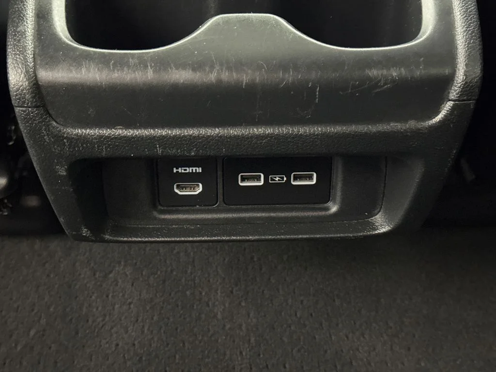 Used 2023 Black Honda Elite image 15