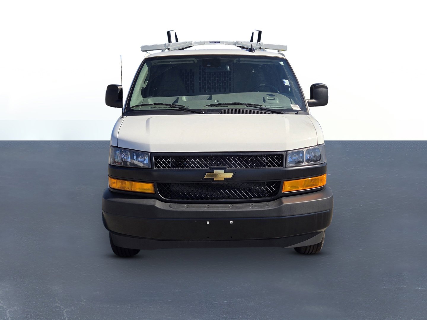 2025 Chevrolet Express Cargo Work Van - Photo 2