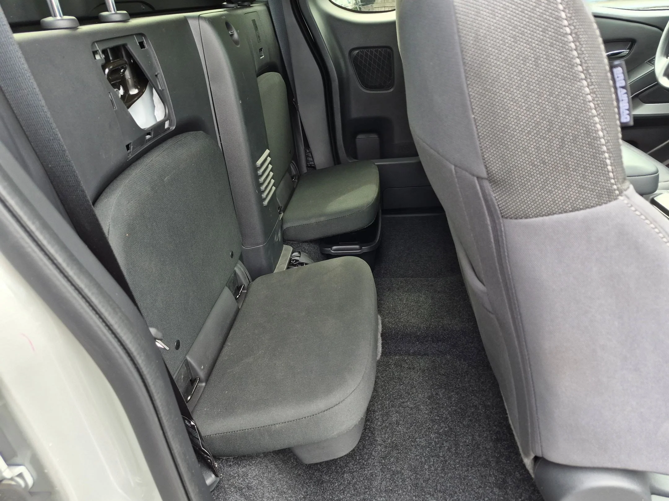 Used 2025 Glacier White Nissan SV image 23