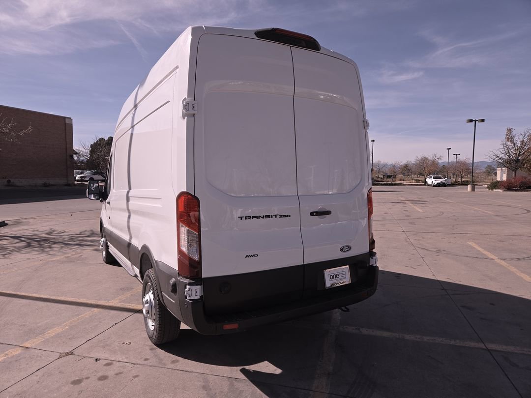 New 2026 Oxford White Ford High Roof 148 WB image 24