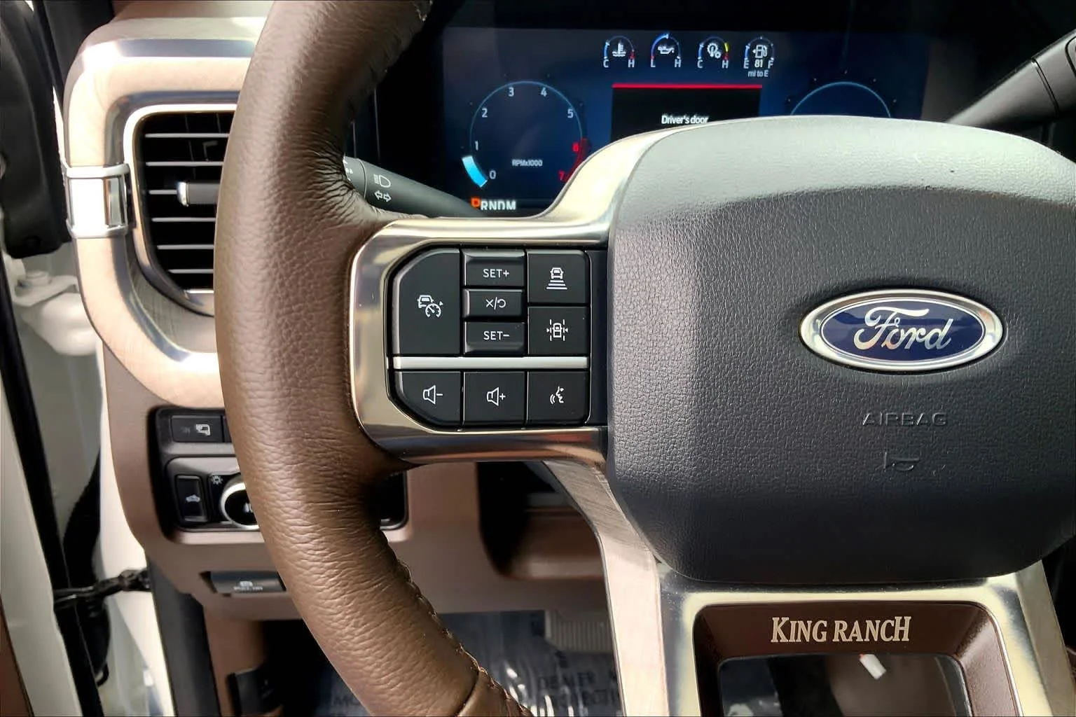 Certified Used 2024 Star White Ford King Ranch image 24