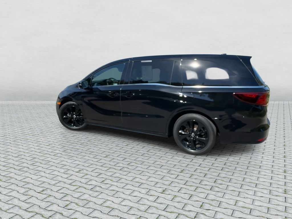 Used 2024  Honda Sport image 6