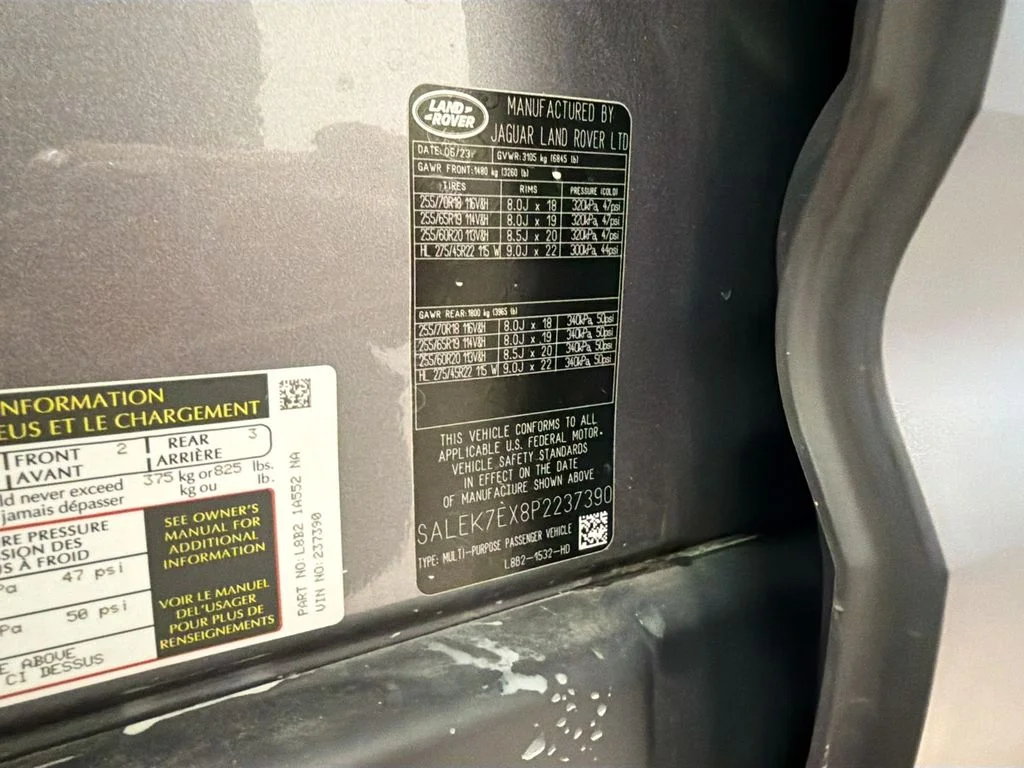 Used 2023 Gray Land Rover Standard image 33