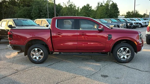 Used 2025 Red Ford Lariat image 26