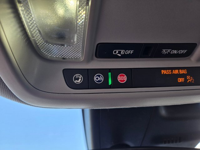 Used 2024 White Chevrolet LT image 8