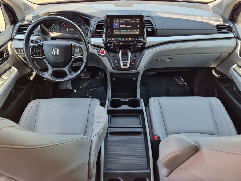 Used 2019 Gray Honda EX-L image 5