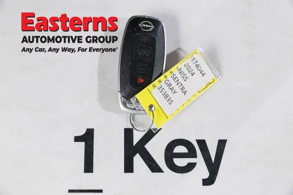 Used 2024 Gray Nissan SV image 25