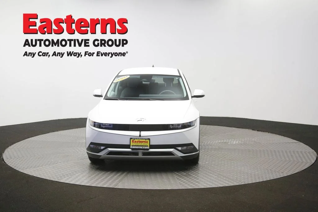 Used 2024 White Hyundai SEL image 50