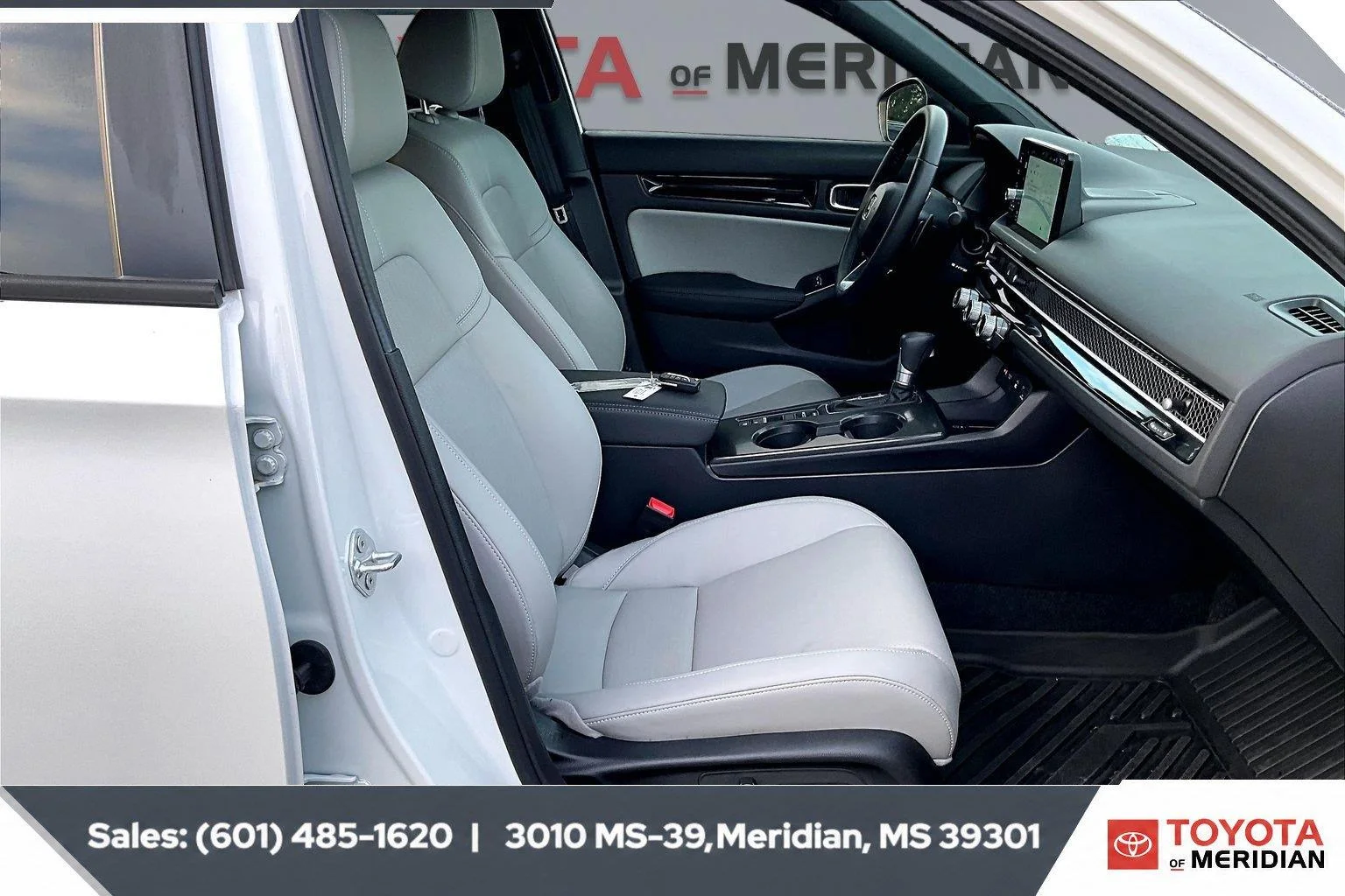 Used 2026 Platinum White Pearl Honda Sport Touring image 6
