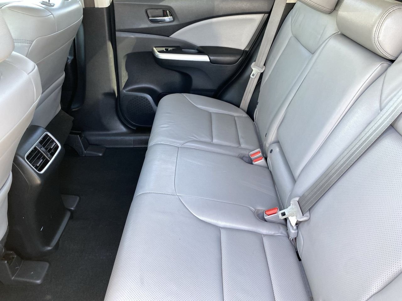 Used 2016 Gray Honda EX-L image 13