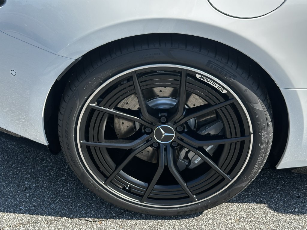 New 2026 MANUFAKTUR Moonlight White Metallic Mercedes-Benz AMG® GT 43 image 51