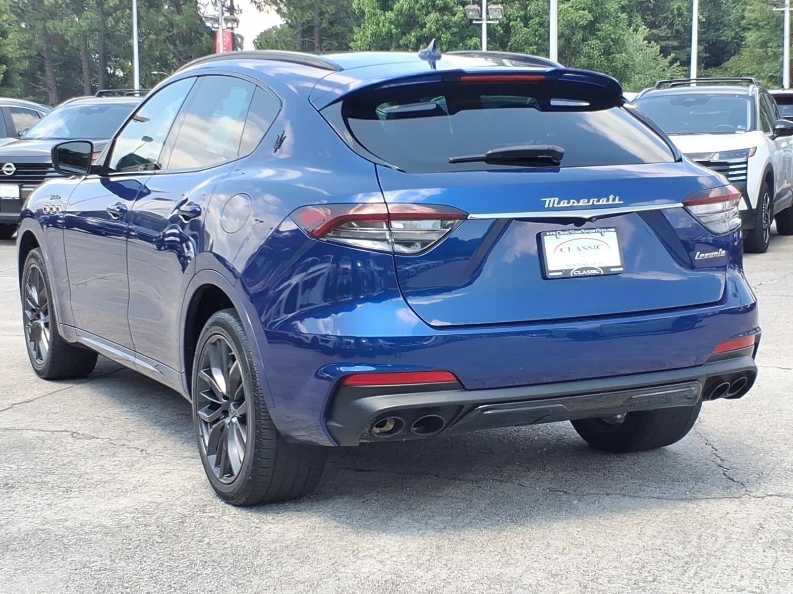 Used 2022 Blu Emozione Metallic Maserati Modena image 9