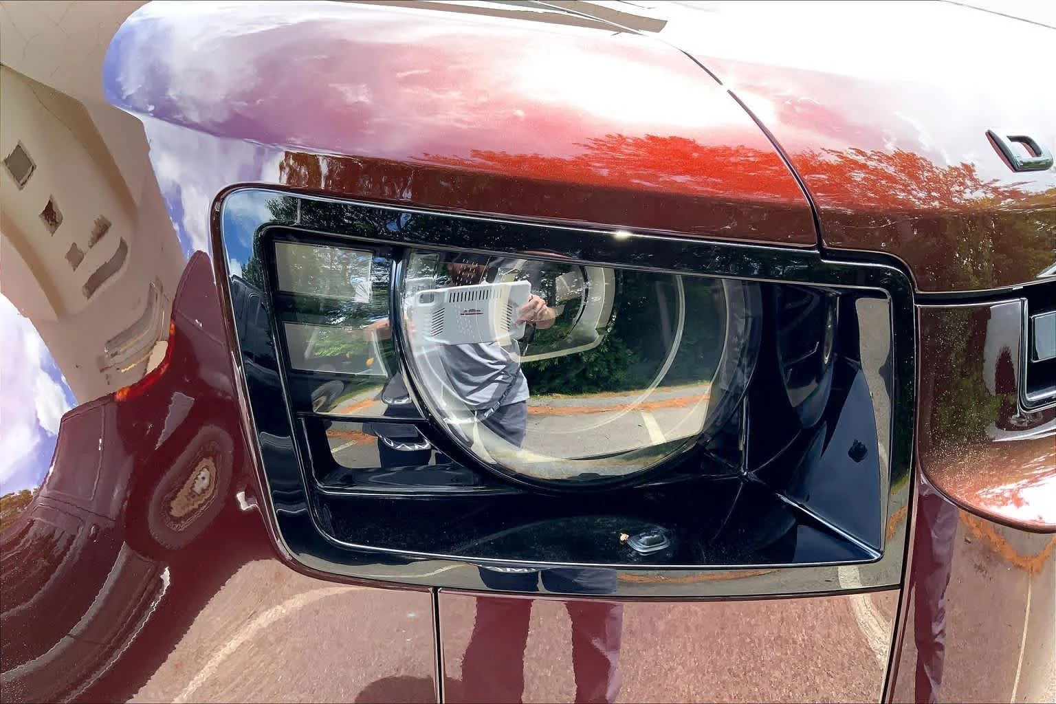 New 2026 Sedona Red Land Rover X-Dynamic SE image 15