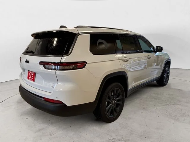 New 2026 White Jeep Limited image 6