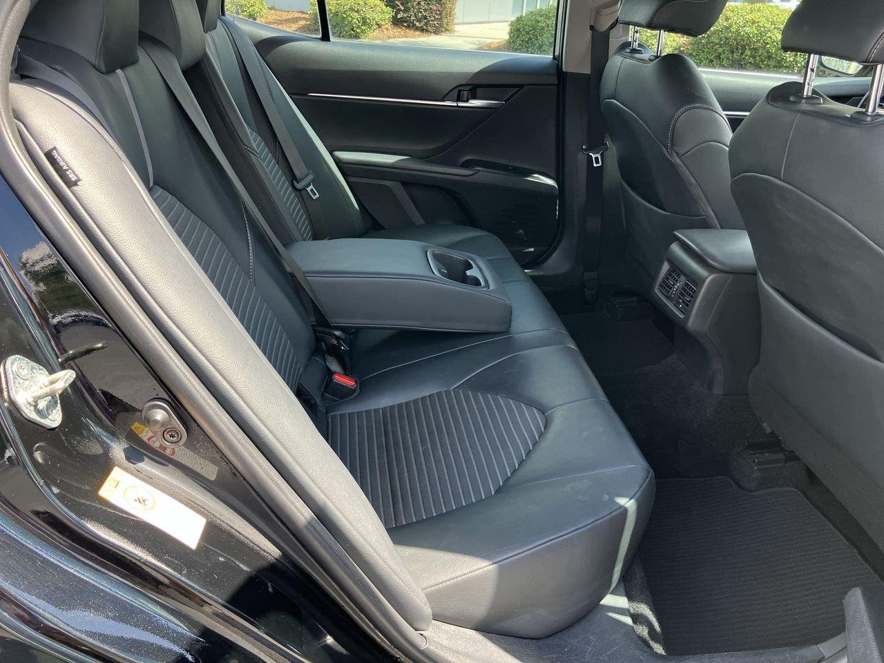Used 2019 Black (Midnight Black Metallic) Toyota SE image 28