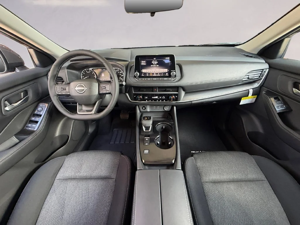 New 2027 Gray Nissan SV image 12