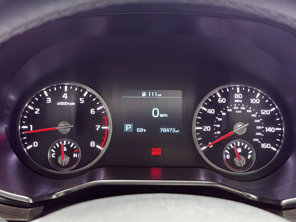 Used 2022 Black Kia EX image 27
