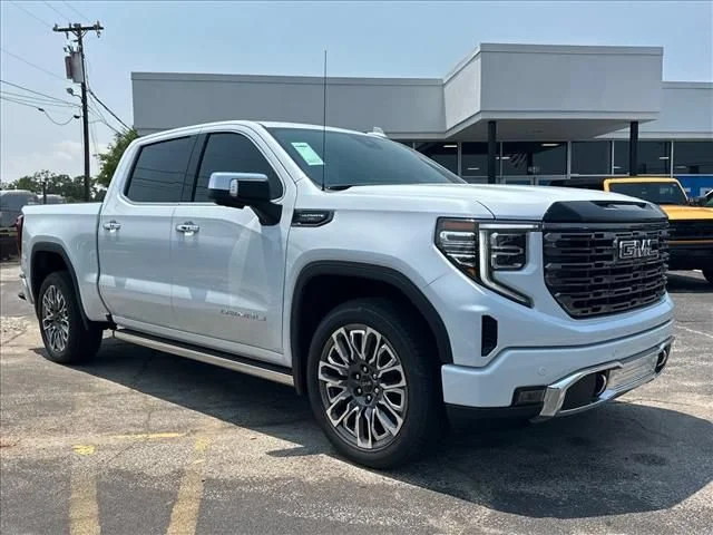 New 2026 Glacier White Tricoat GMC Denali Ultimate image 2