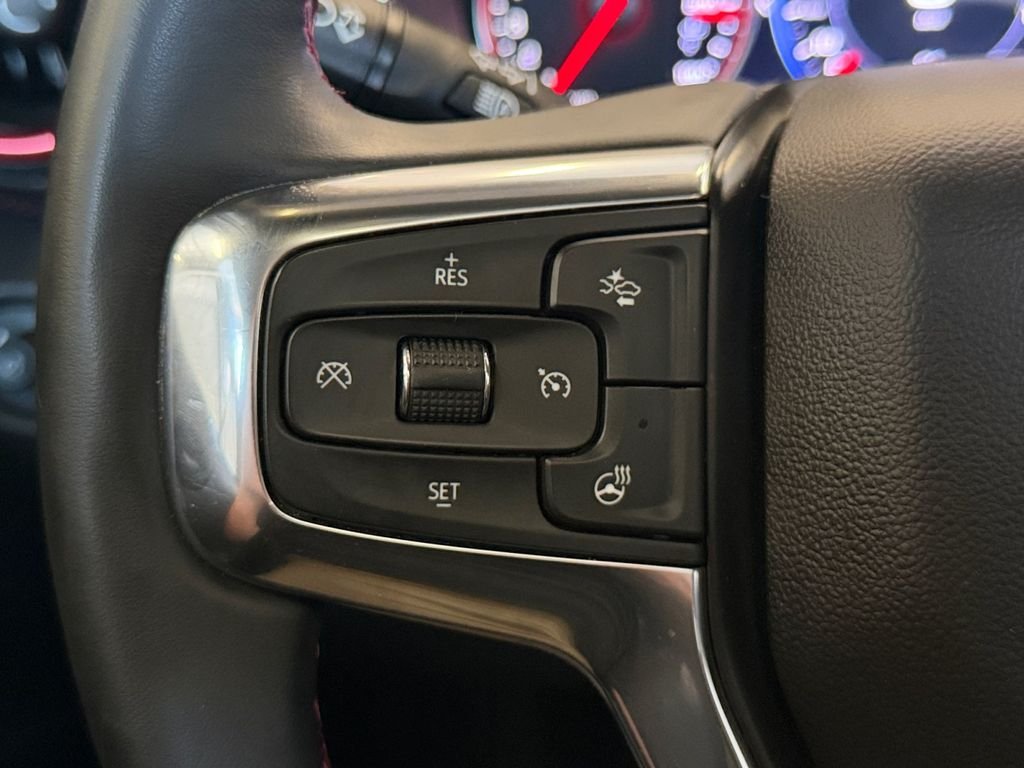 Used 2023 Black Chevrolet RS image 31