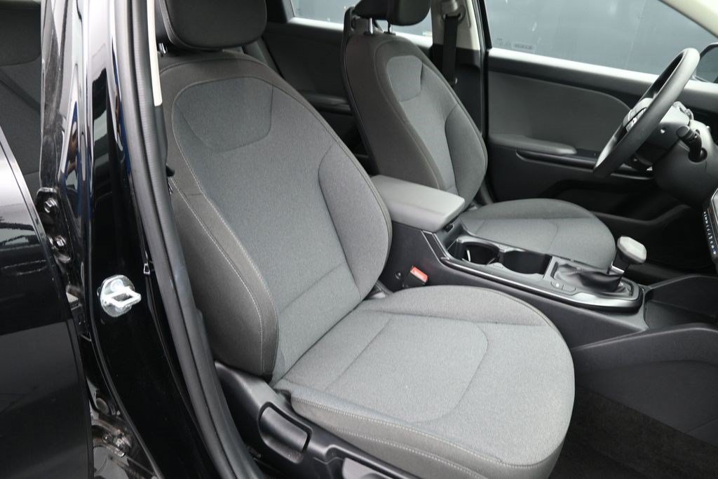 Used 2025 Aurora Black Pearl Kia LXS image 11
