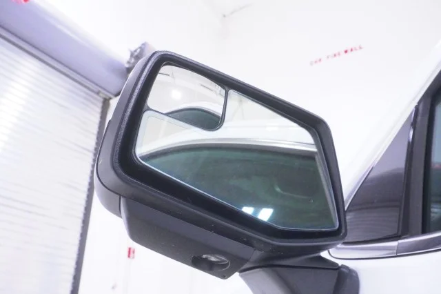 New 2026 Summit White GMC SLT image 17