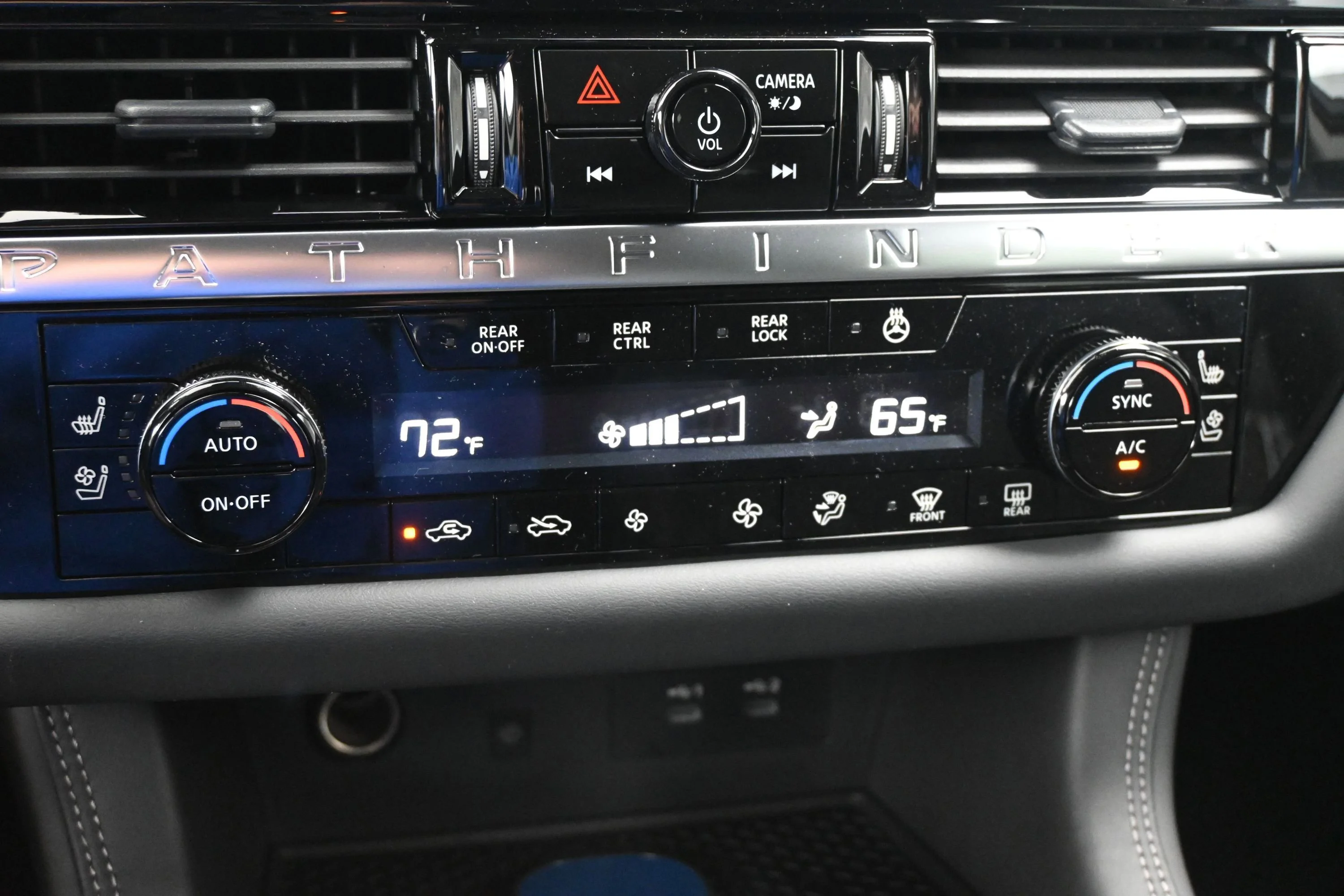 New 2026 Boulder Gray Pearl Nissan Platinum image 19