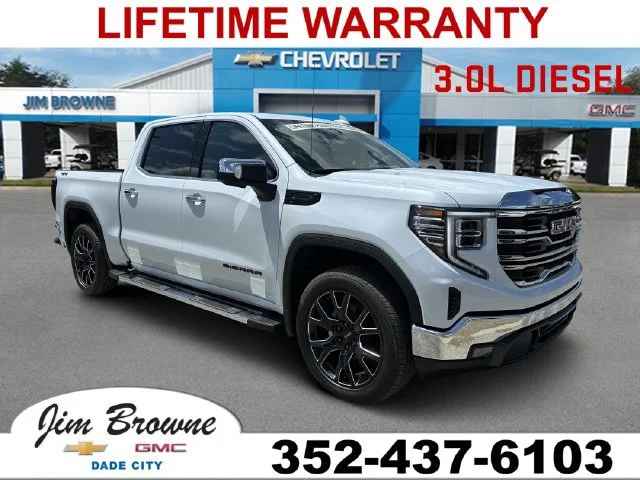 New 2026 Glacier White Tricoat GMC SLT image 1