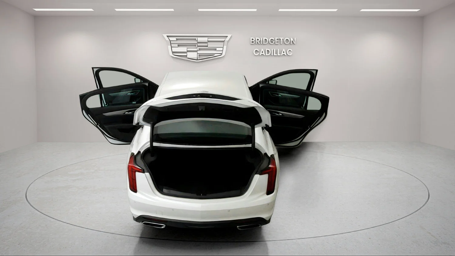 Used 2022 White Cadillac Premium Luxury image 28