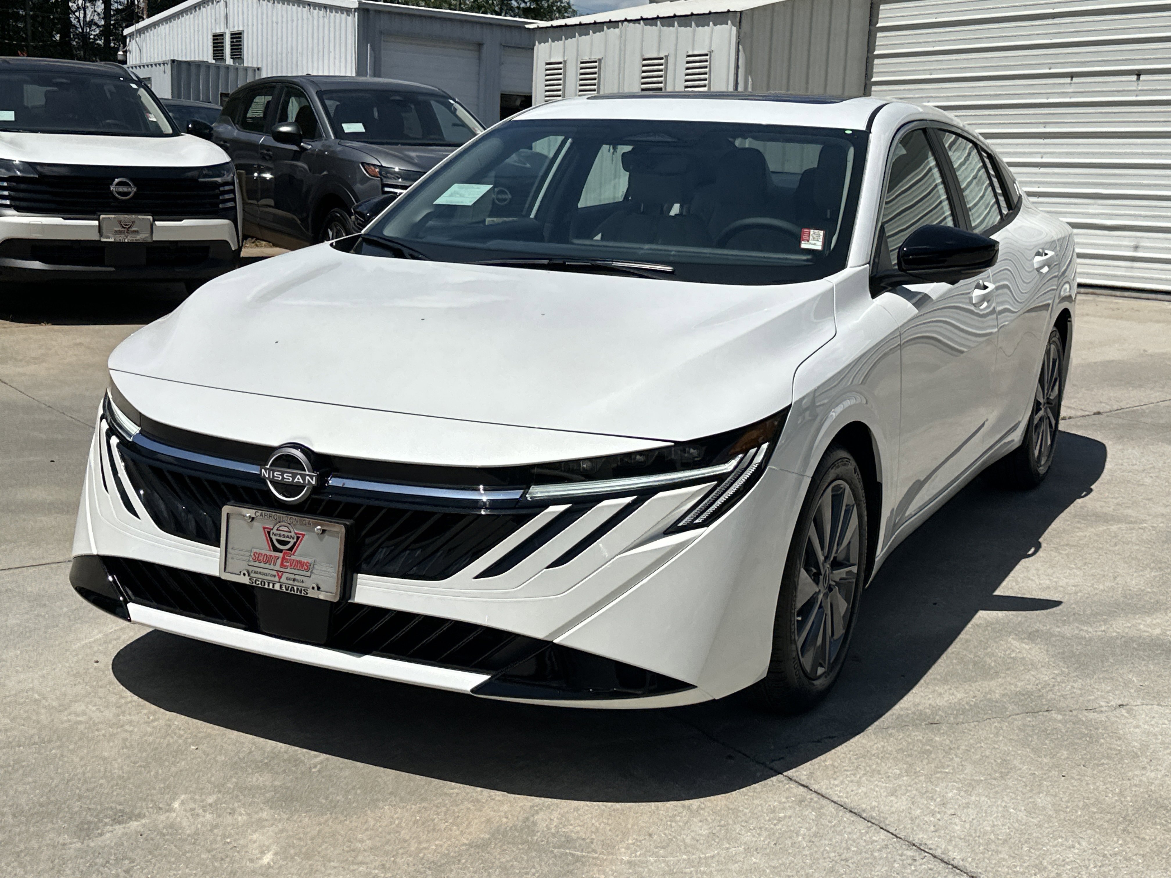New 2026 Aspen White Tricoat Nissan SL image 4