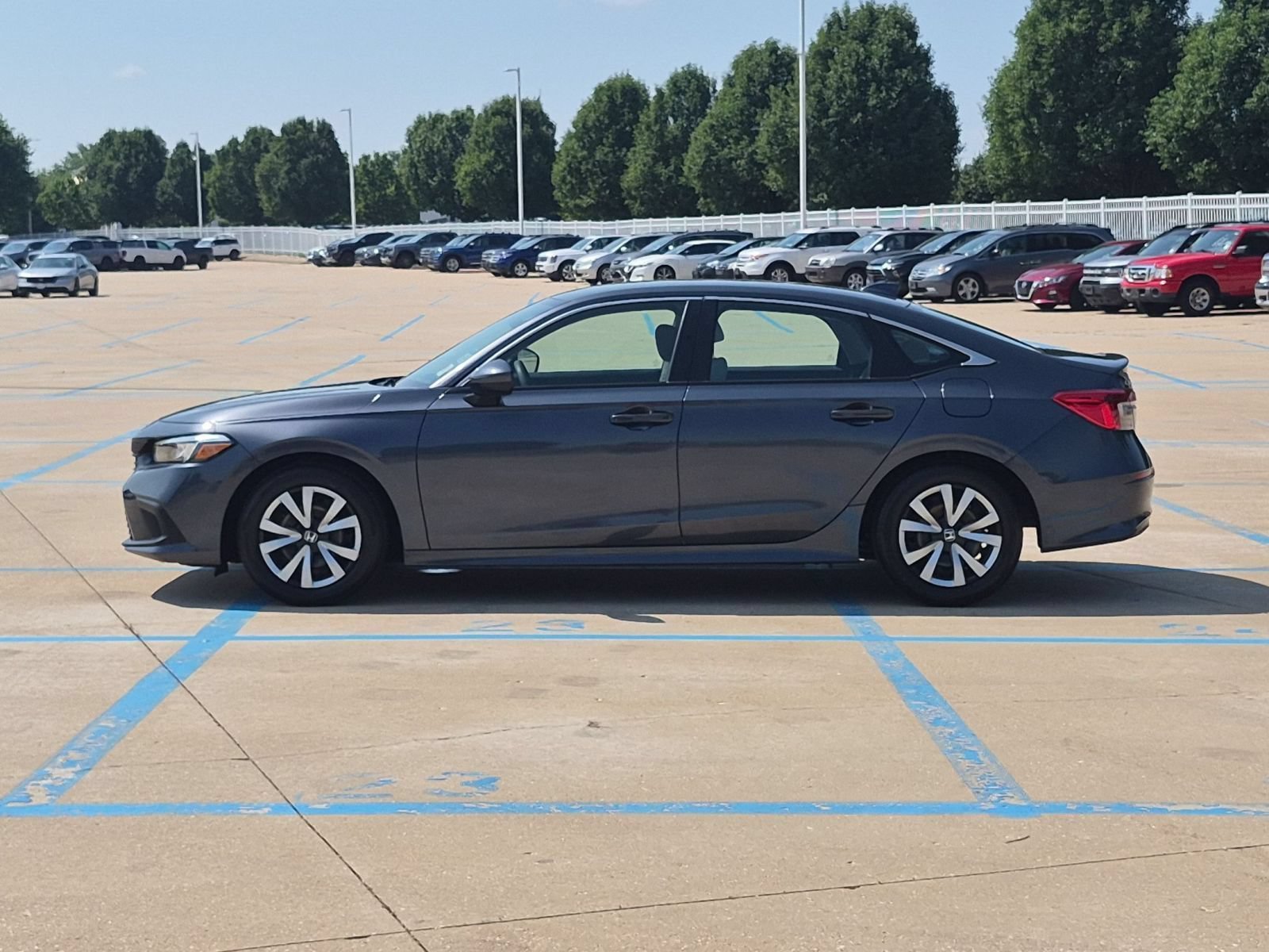 Certified Used 2023 Meteorite Honda LX image 9