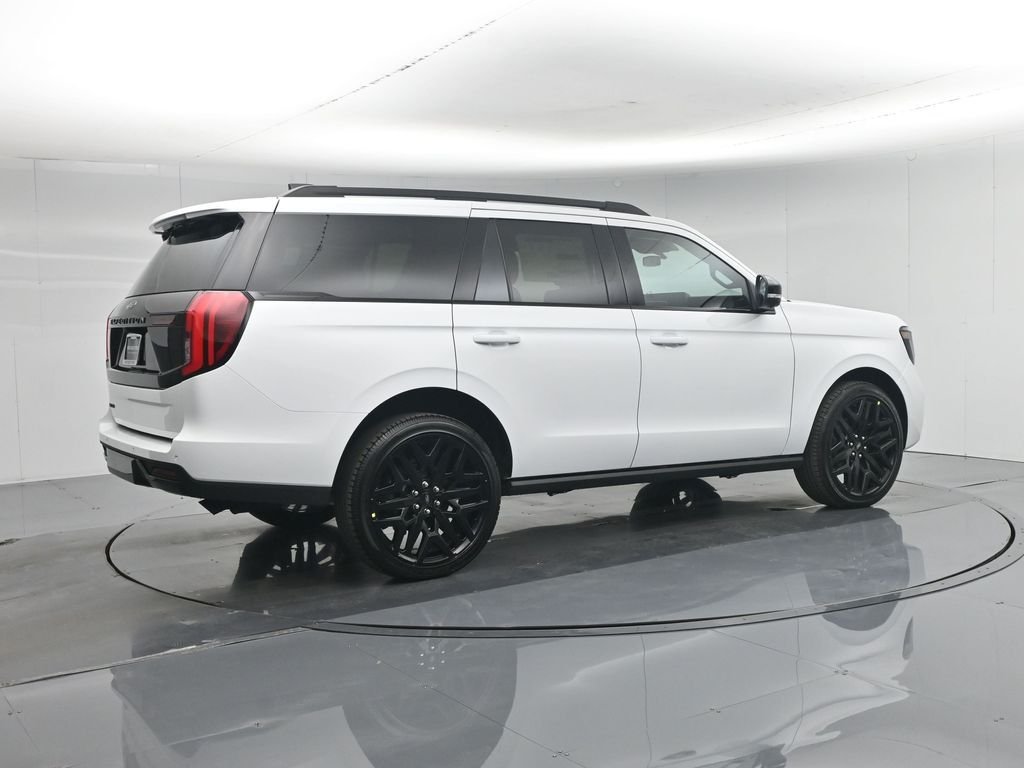 New 2026 Oxford White Ford Platinum image 31