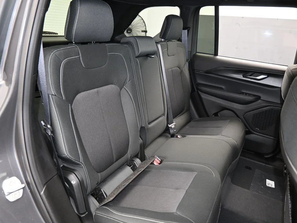 New 2026 Baltic Gray Metallic Clearcoat Jeep Laredo X image 41