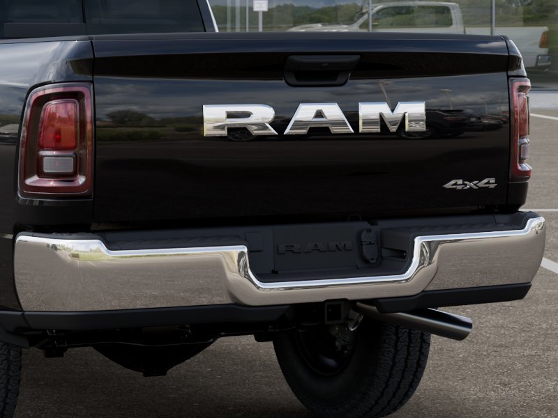 New 2026 Diamond Black Crystal Pearlcoat RAM Tradesman image 32