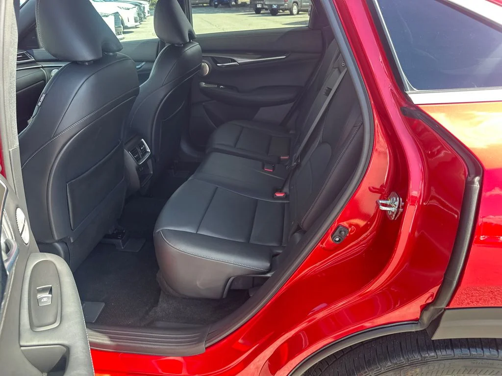 Used 2025 Red INFINITI ESSENTIAL image 17