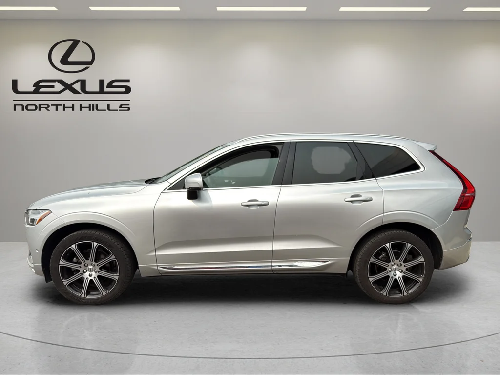 Used 2019 Silver Volvo T5 Inscription image 6