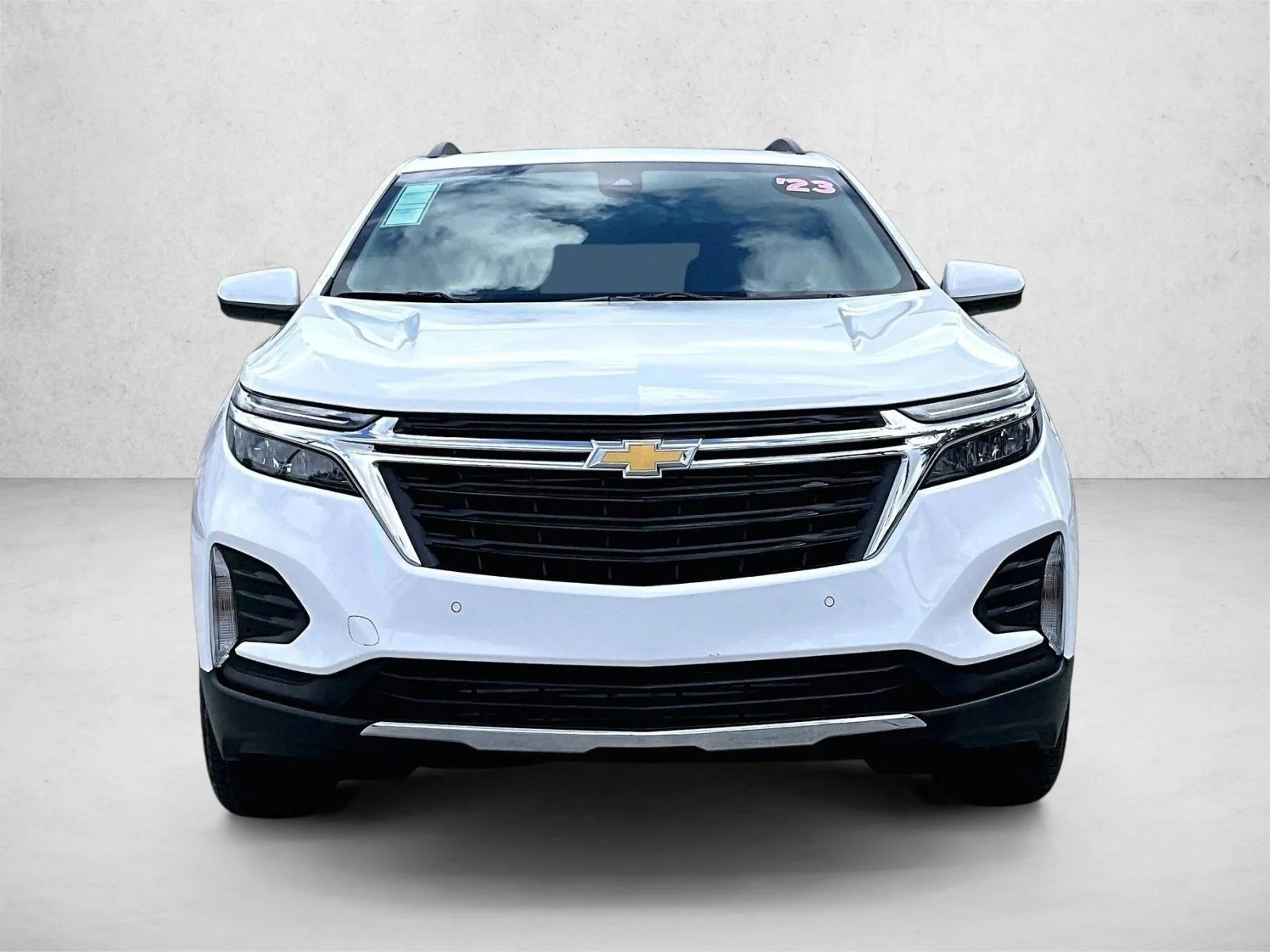 Used 2023 Summit White Chevrolet LT image 3