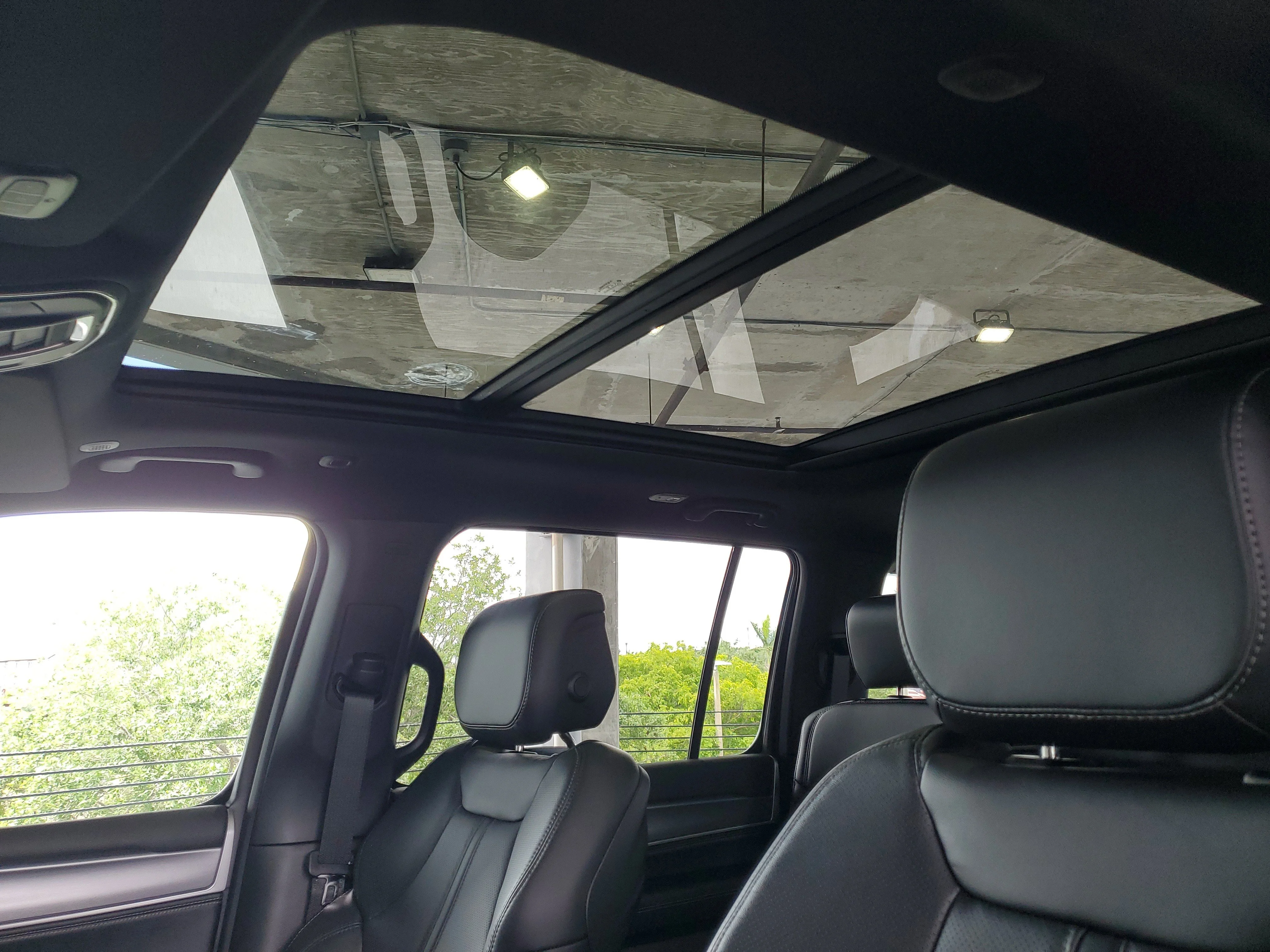 New 2026 Baltic-Gray Metallic Clear-Coat Exterior Paint Jeep Upland image 20