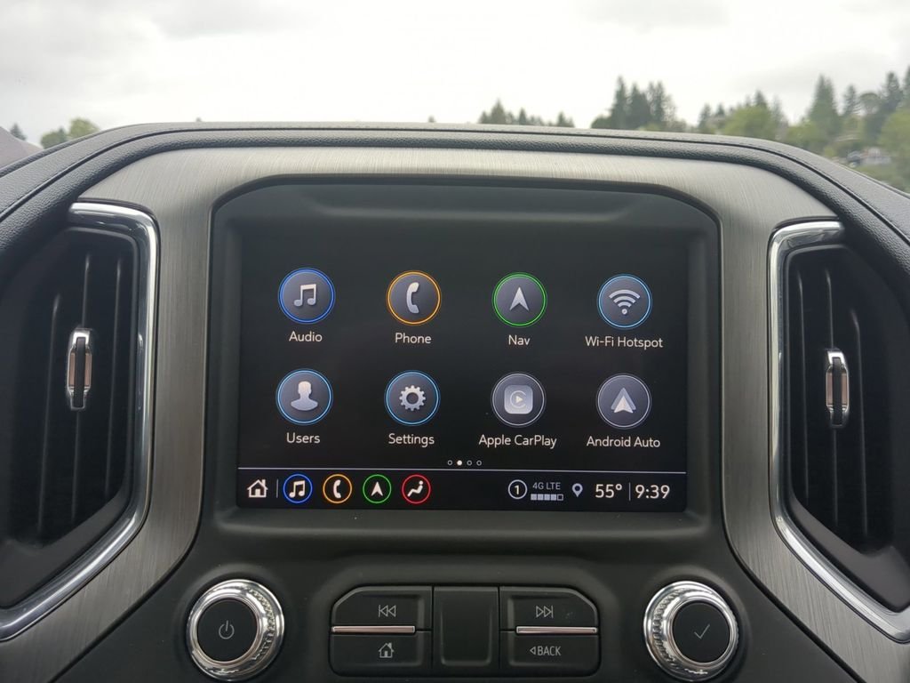 Used 2022 White Frost Tri-Coat GMC Denali image 22