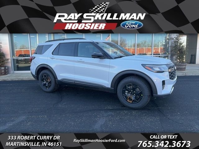 New 2026 Space White Metallic Ford Tremor® image 33