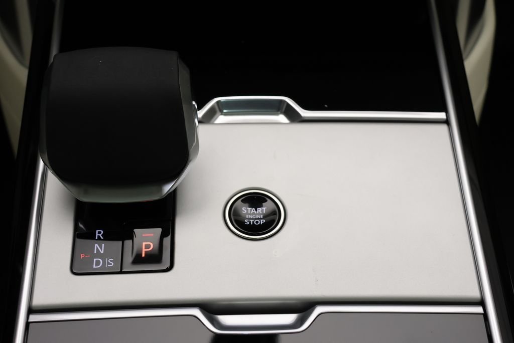 2026 Land Rover Range Rover SE - Photo 21