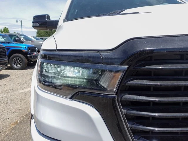 New 2026 Bright White Clear-Coat Exterior Paint RAM Laramie image 3
