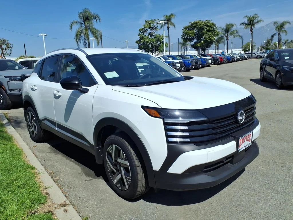 New 2026 Fresh Powder Nissan SV image 4