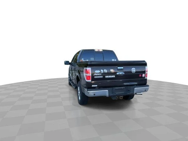 Used 2013  Ford XL image 7