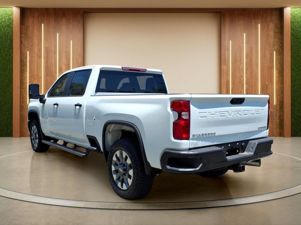 New 2026 Summit White Chevrolet Custom image 29
