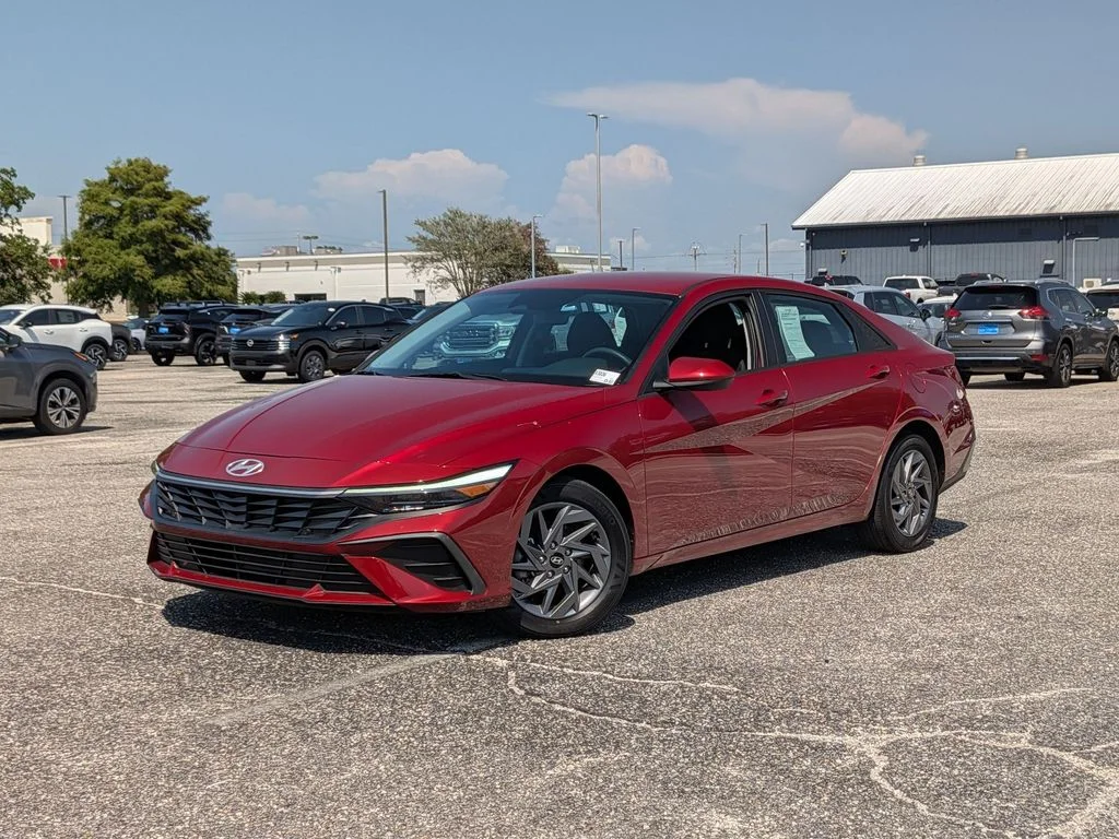 2024 Hyundai Elantra
